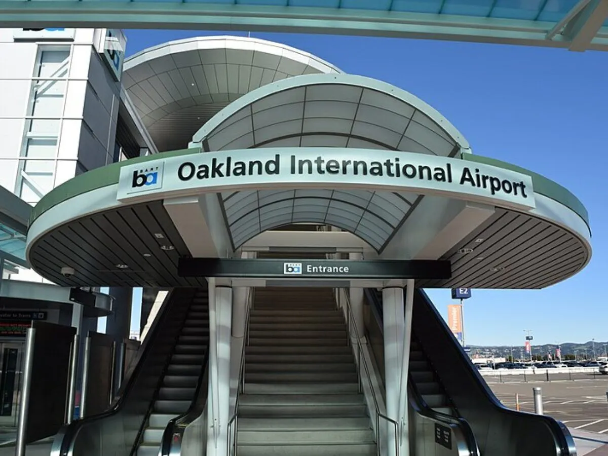 Oakland Airport Area, CA