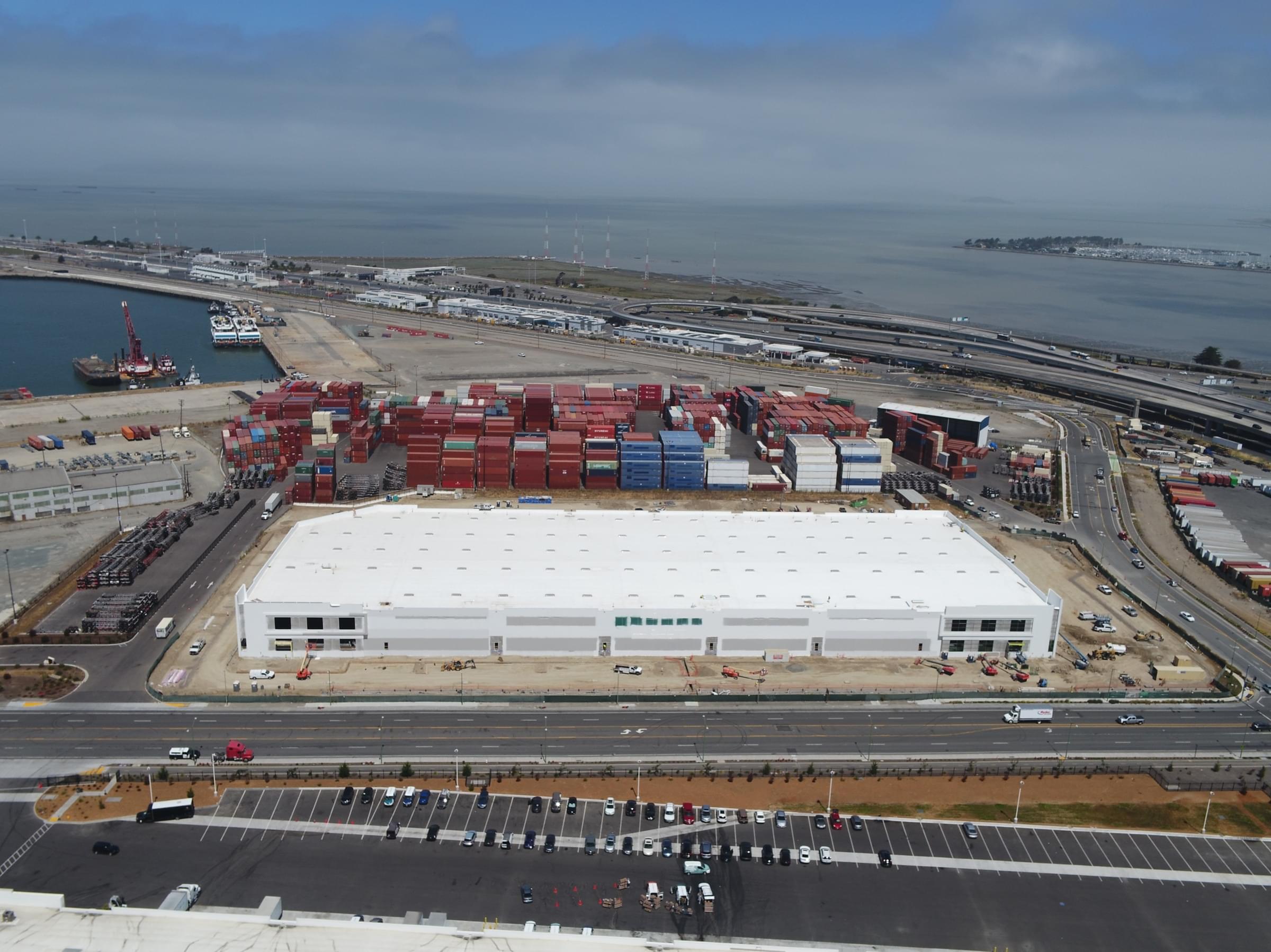 Oakland Global Logistics Center, CA